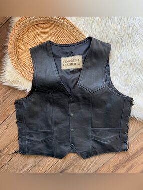 Tennessee Leather Black Lace Up Genuine Leather Biker Vest Men’s Size 46